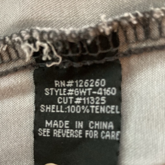 Velvet Heart shirt/jacket with two - Picture 5 of 6